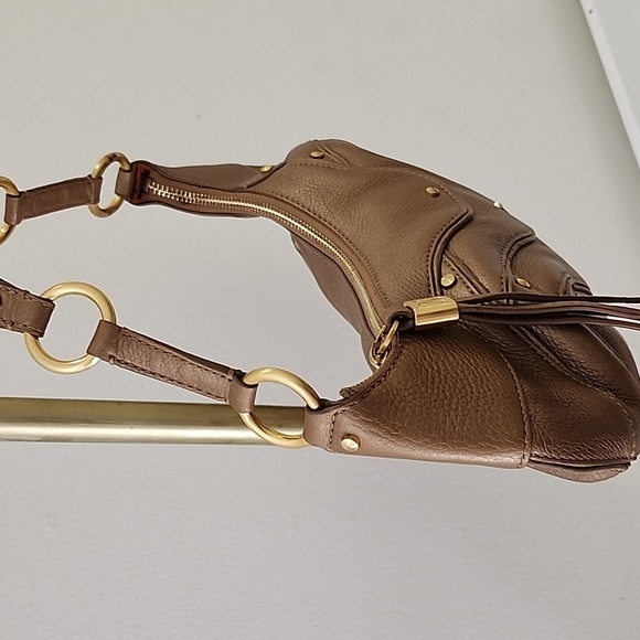 Cole Haan Gold Fish F05 Pebbled Leather Hobo/Soho Handbag Purse With Wallet - Picture 6 of 16